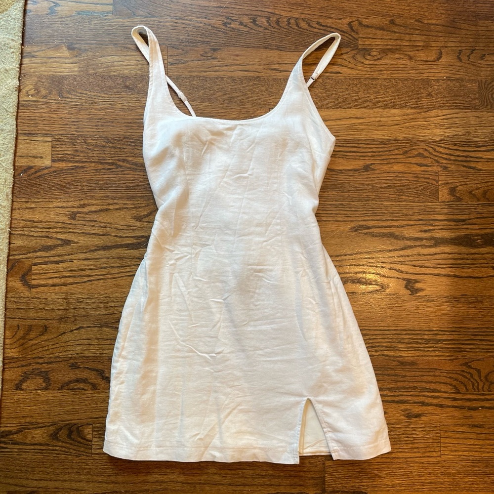 White, causal Abercrombie dress